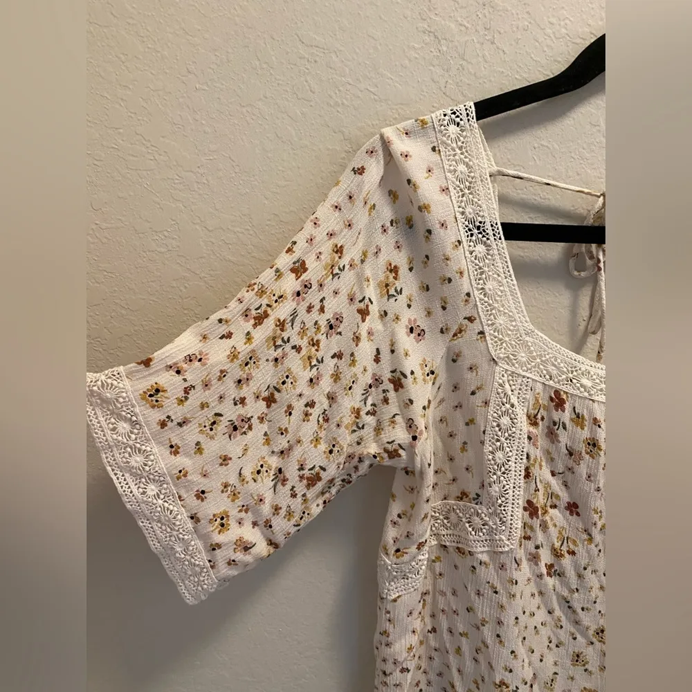 Lovestitch Beatrice Floral Boho Lace Trim Short Sleeve Blouse Size S - Image 6