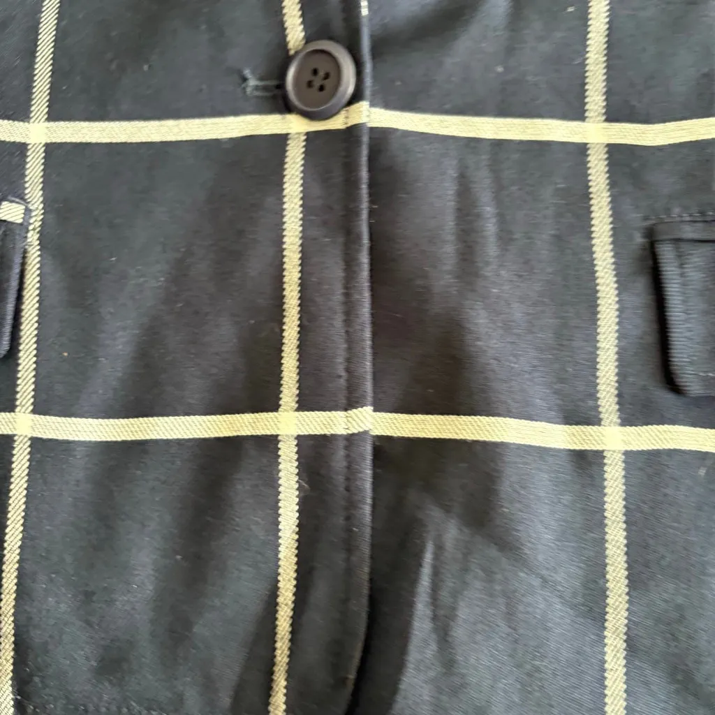 Cupcakes and Cashmere Connor Navy White windowpane Plaid Blazer Size 10 - Image 4
