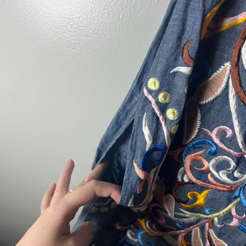 Holding Horses Anthropologie Folklore Embroidered Chambray Dress Western Size 0 - Image 6