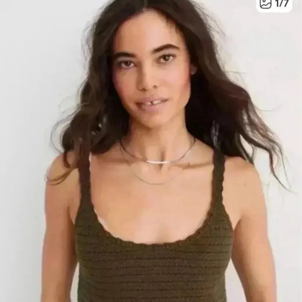 No brand kelly green crochet top small - Image 5