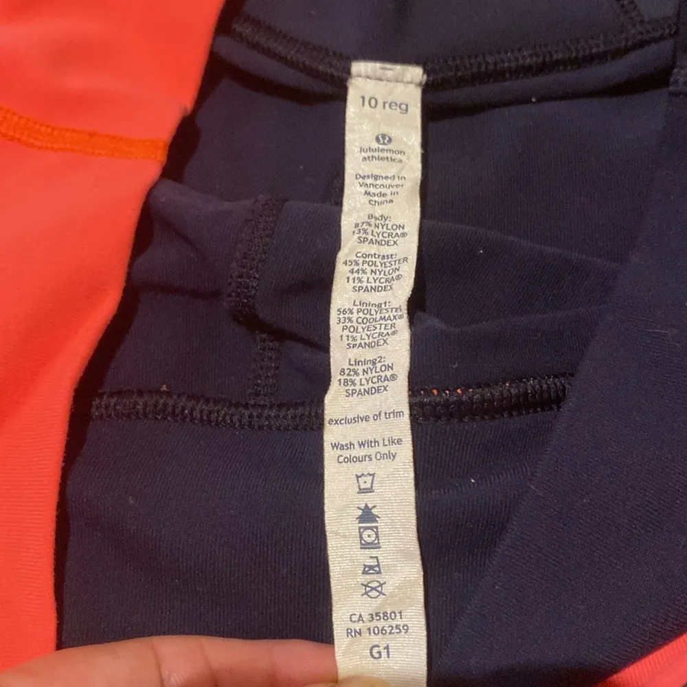 LULULEMON Yoga Pants Women’s Size 10 LULULEMON Wide Leg Stretch Workout Pants - Image 3