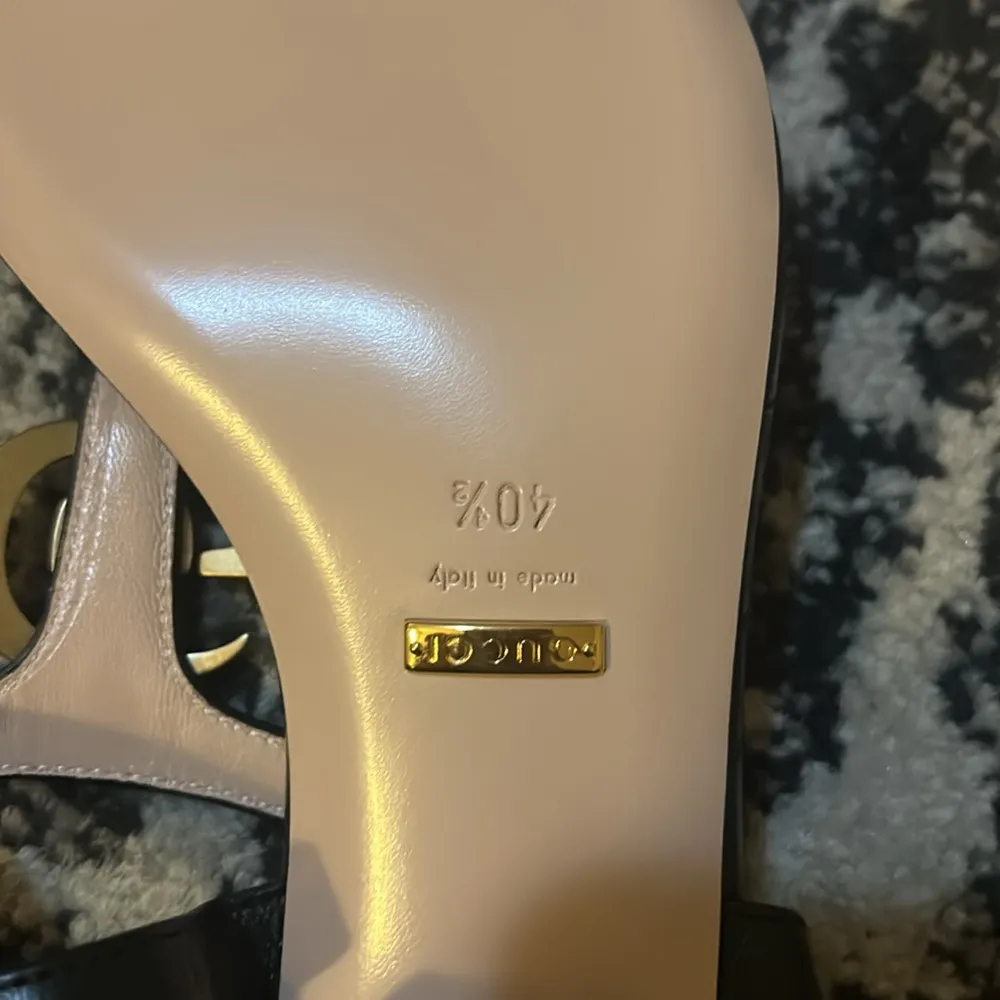 Gucci Double G Thong Sandal Nappa Black - Image 12