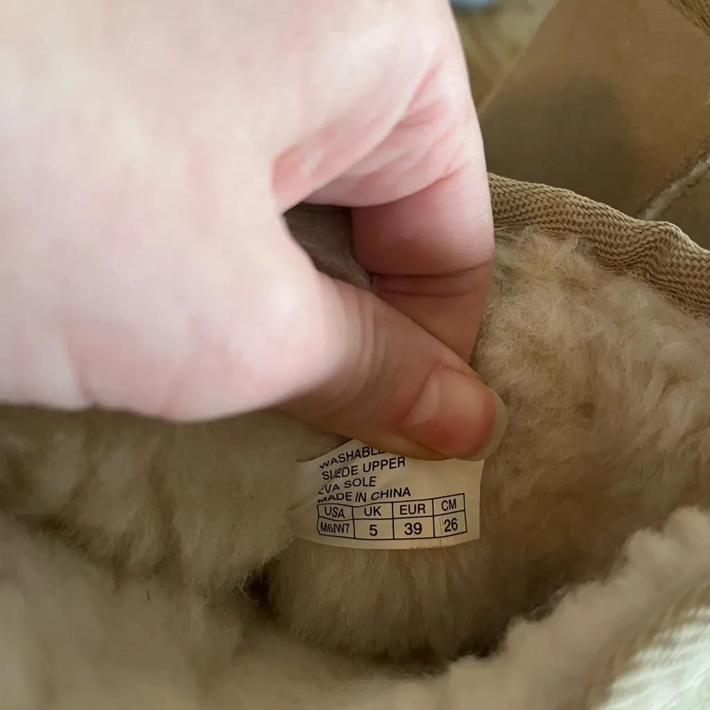 Emu Ridge Sand Suede Boots Size 7 - Image 7