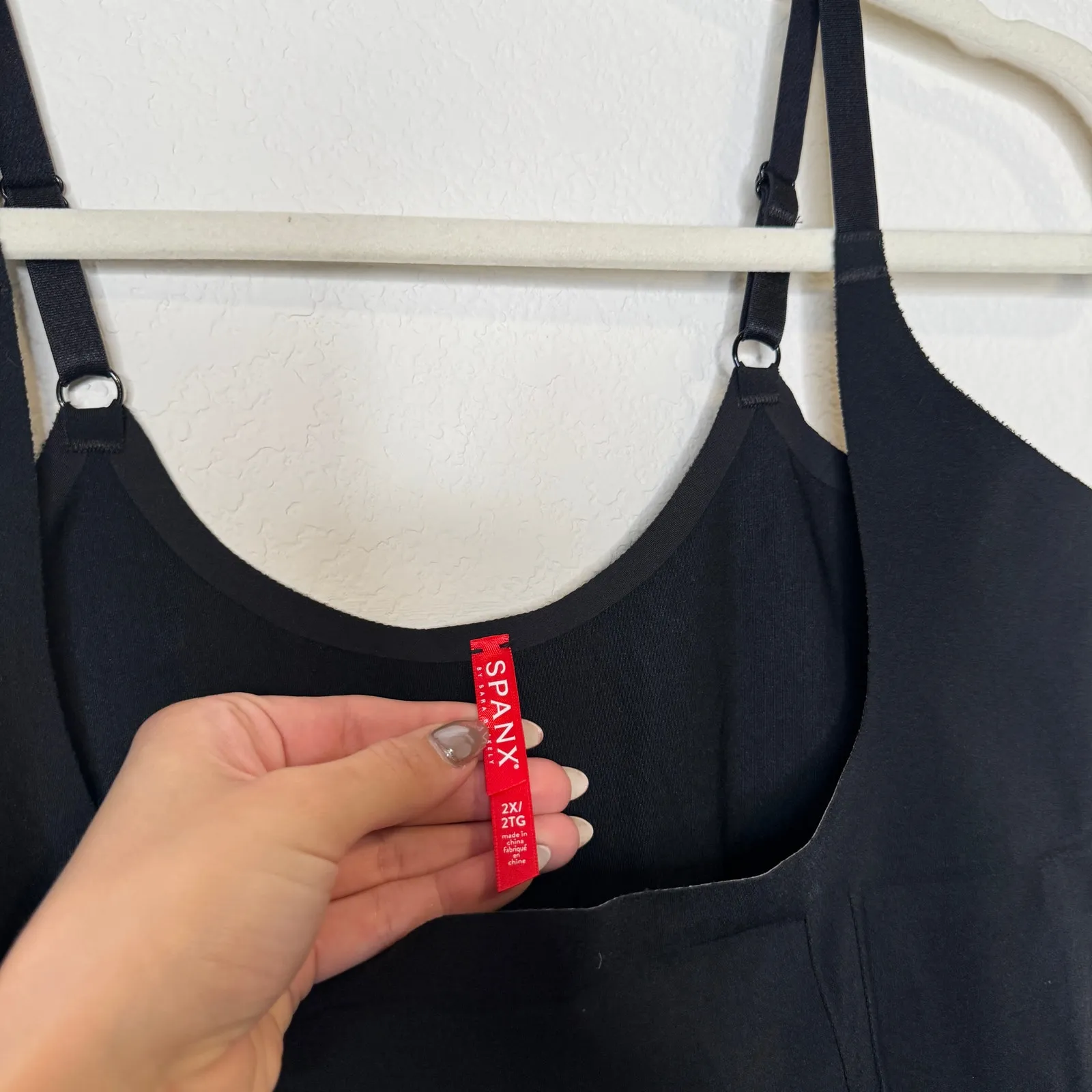 SPANXsculpt™ OnCore Open-Bust Mid-Thigh Bodysuit Black - Image 5