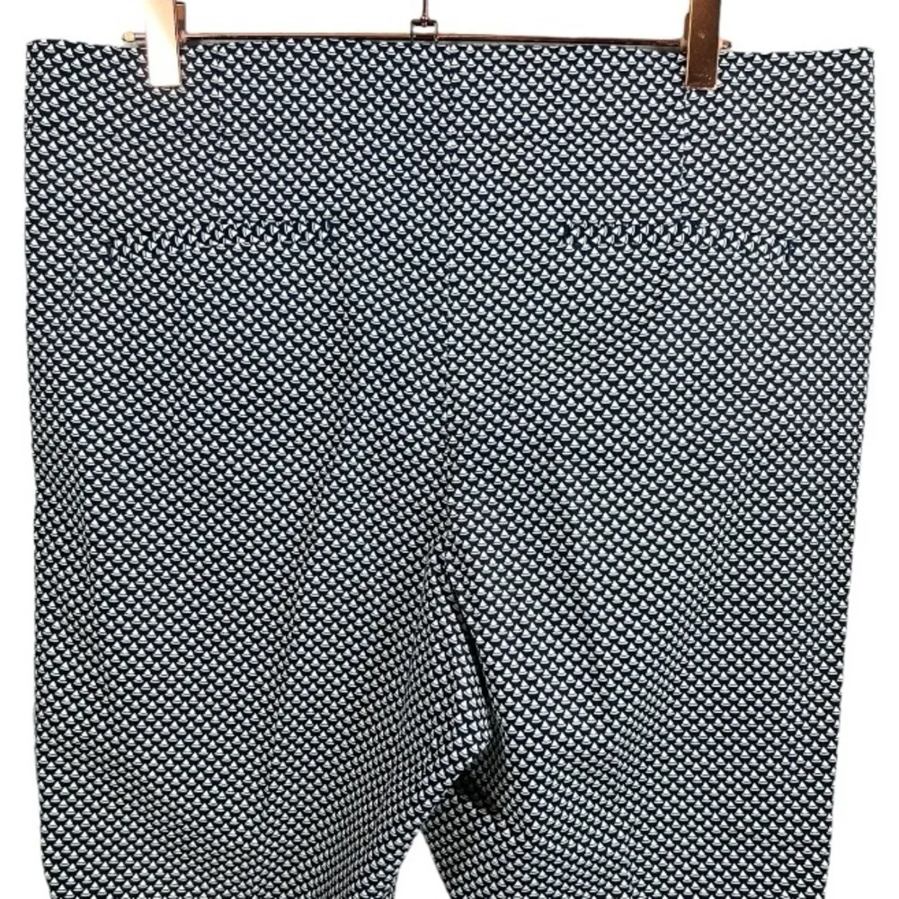 Talbots Lightweight Printed Ankle‎ Pants Size 10 Career Office Work Preppy - Image 5