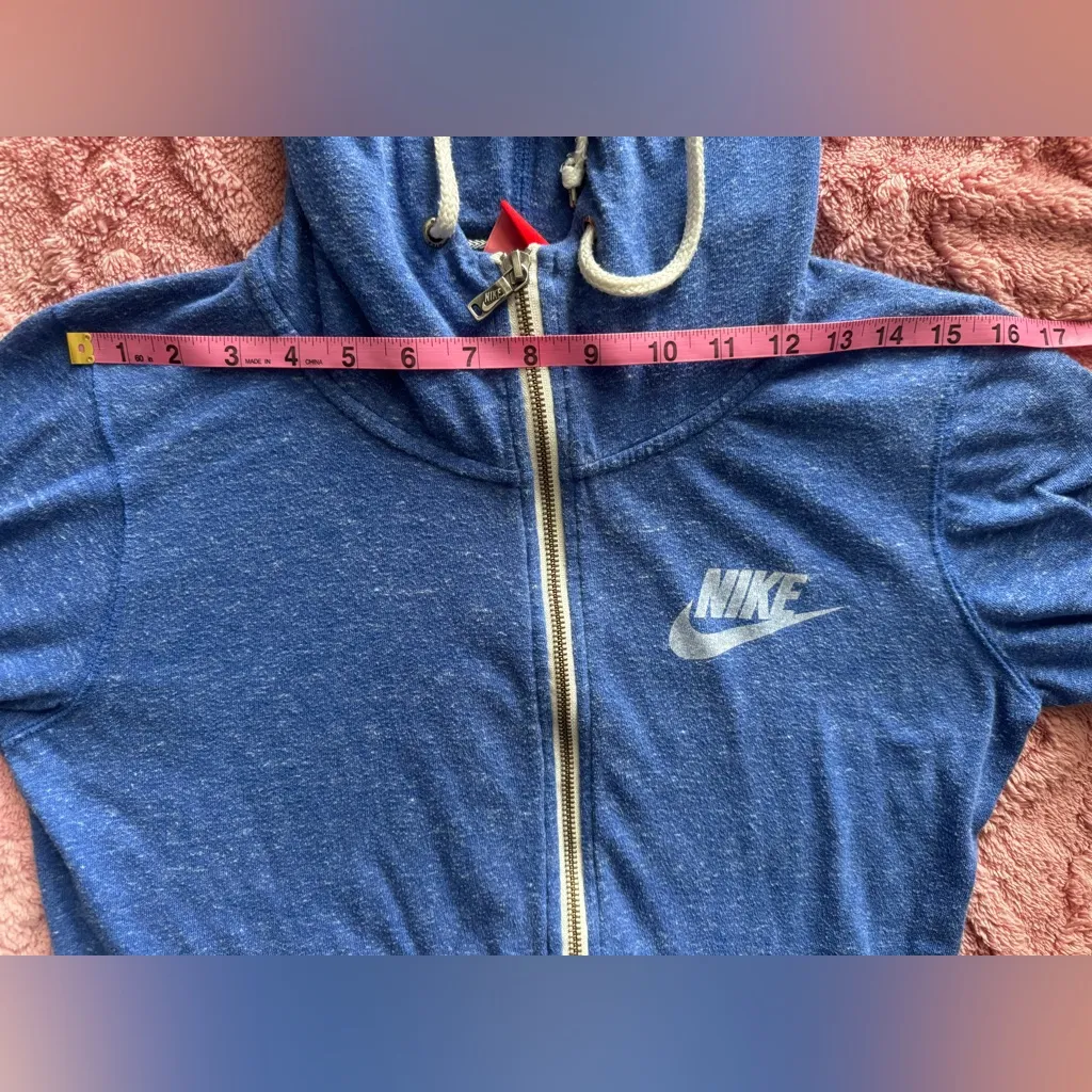 Nike Women’s Hoodie Full Zip Blue Vintage White Logo Size M EUC - Image 9