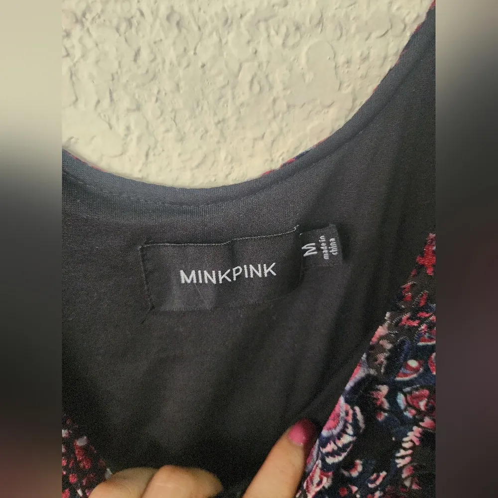 MinkPink Look But Don’t Touch Velvet Mini Dress Size M - Image 3