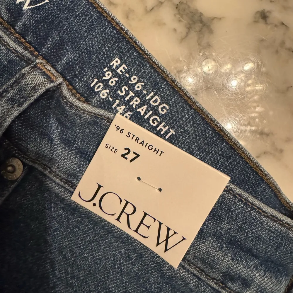 NWT J. Crew Slim-straight jean Sz 27 Missing Button - Image 5