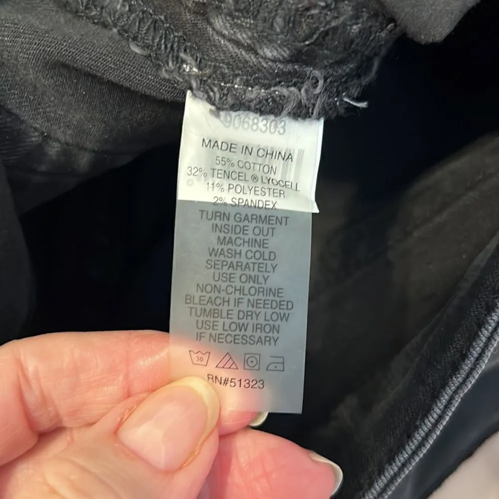 Vince Camuto sz 27/4 black straight leg jeans w/black velvet strip down legs EUC - Image 6