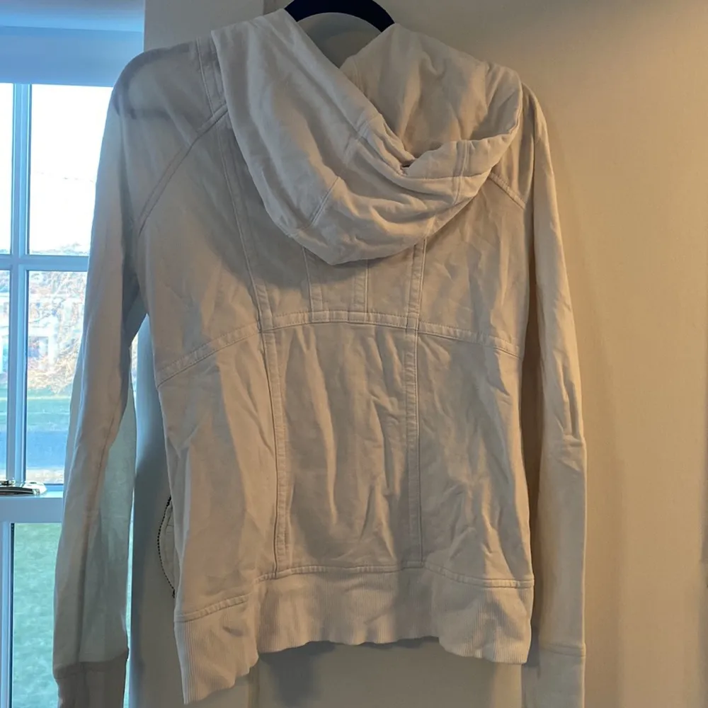 Athleta  White Jacket - Image 2