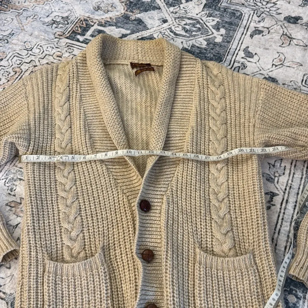 Vintage wool Tan Cable Knit Cardigan with leather buttons by preferred stock Size M - Image 3