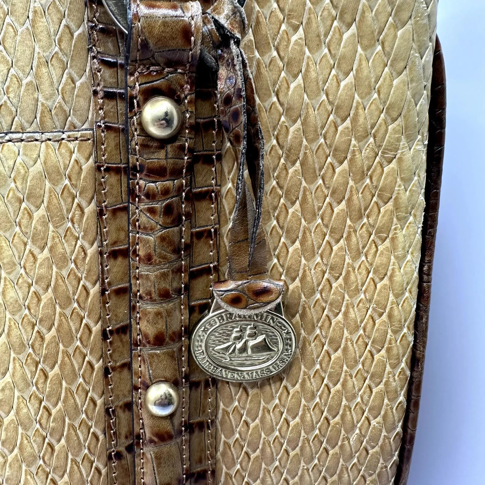 BRAHMIN Vtg Two Toned Embossed Leather Purse HandBag Alligator Croc Tan Brown - Image 3