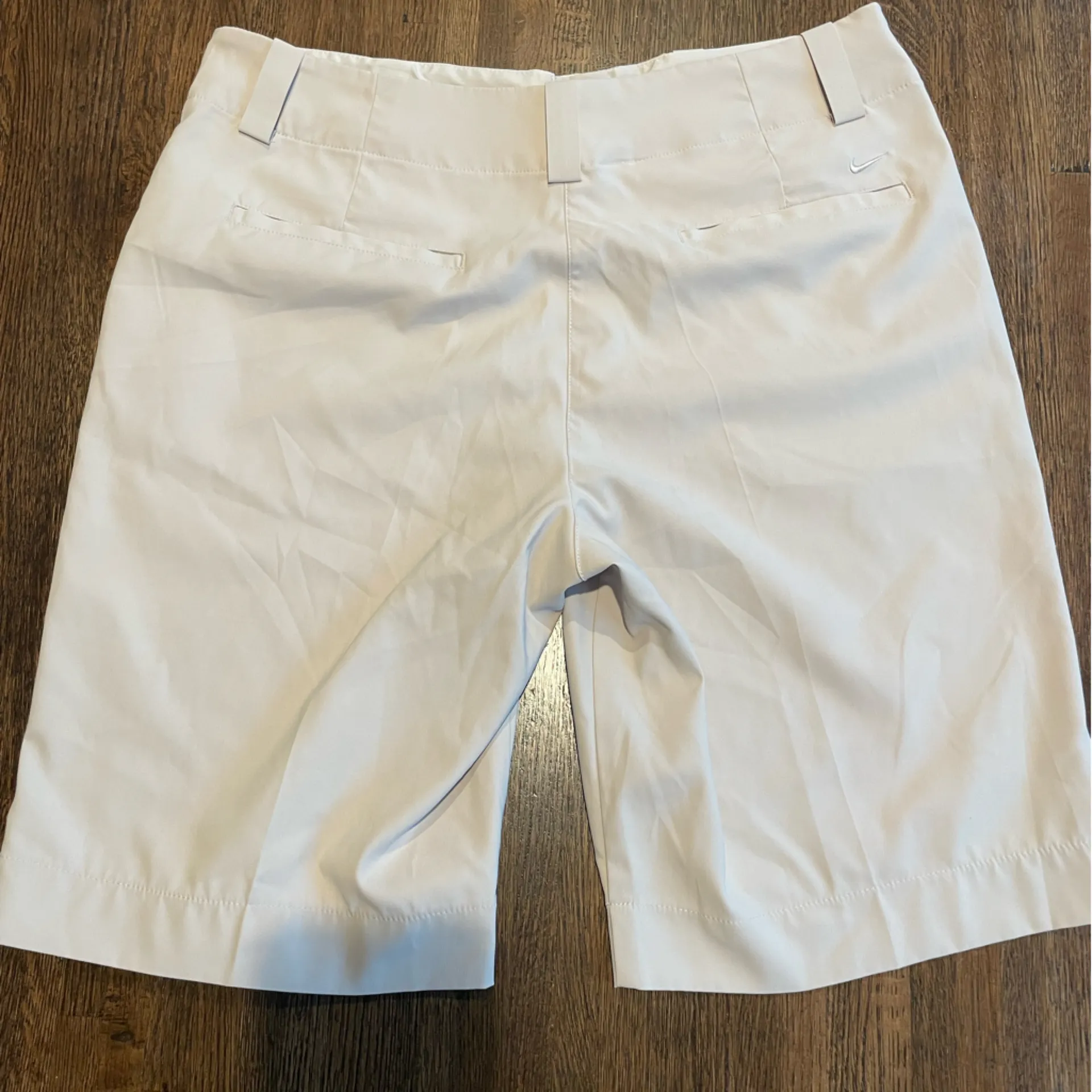Nike Golf Shorts - size 10 - Image 8