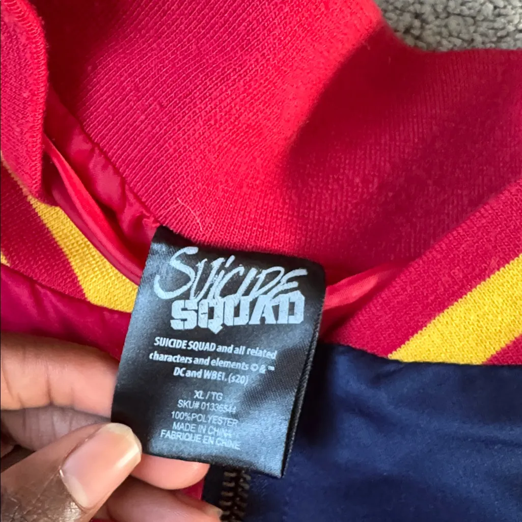 Suicide Squad Harley Quinn Full Zip Jacket SIZE XL Blue - Image 2