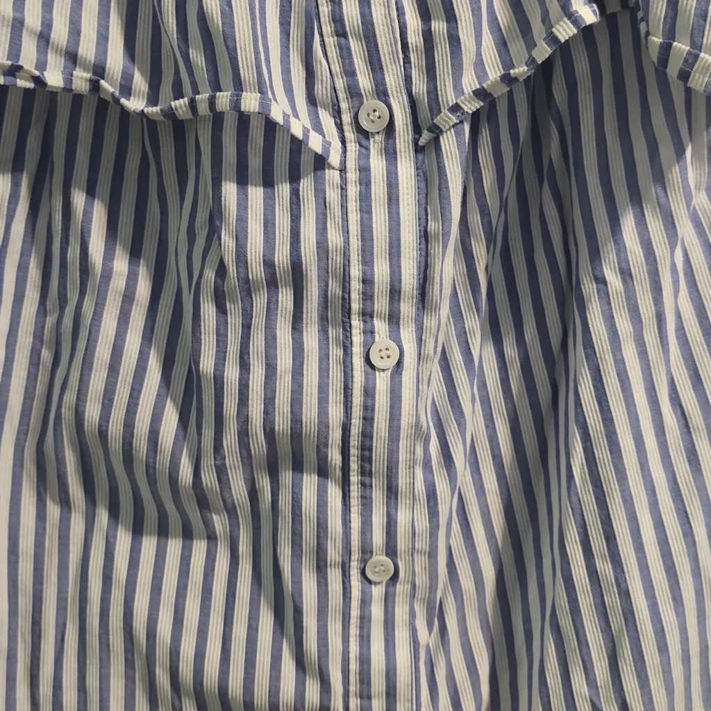 Veronica Beard Light Blue Striped Cold-Shoulder Blouse - Image 7