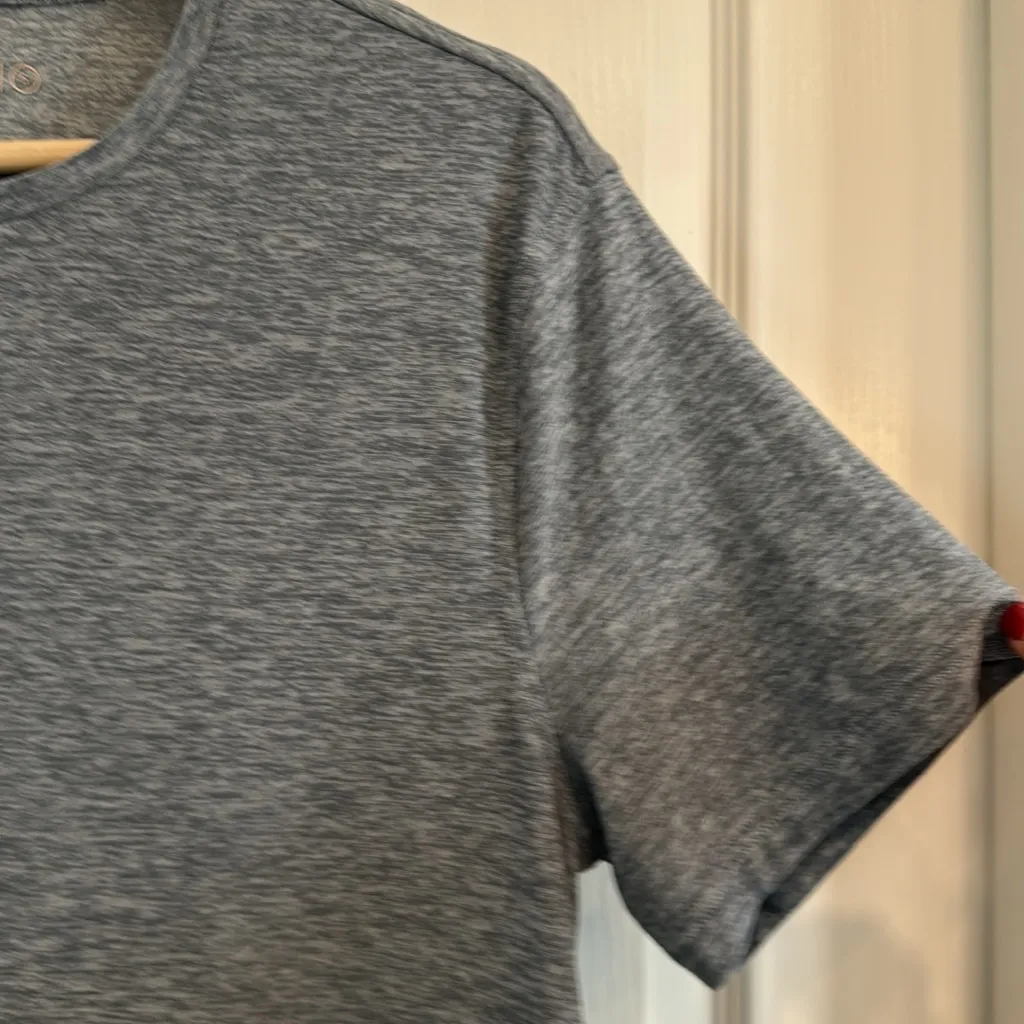 Outdoor Voices  short sleeve athletic tee - Image 3