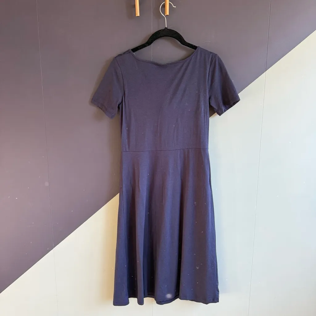 NWT Uniqlo Short Sleeve Bra Top Dress, Navy Blue, Size XS - Image 2