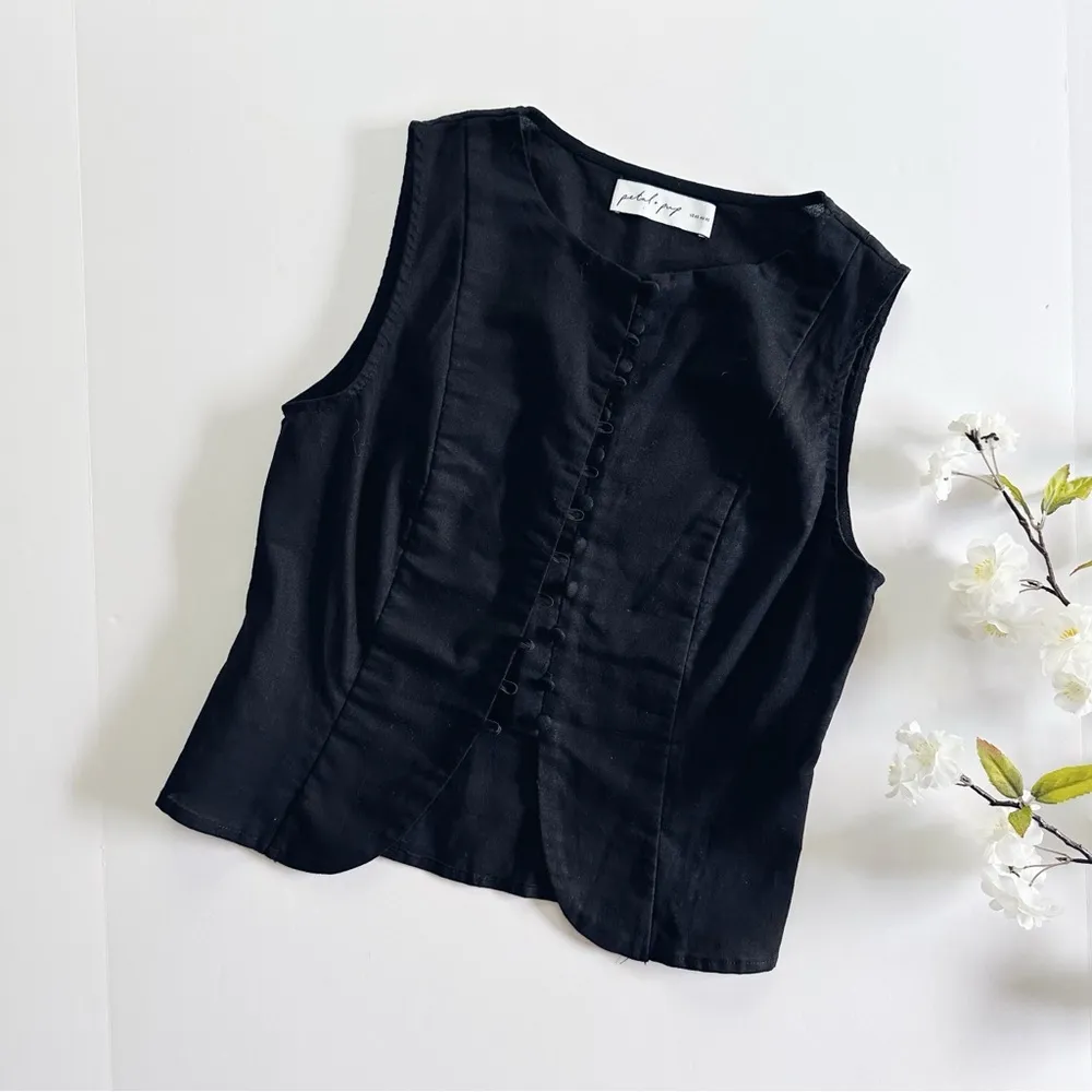 NEW Petal & Pup Women’s Daniella Front Buttons Linen Vest Black XS - Image 10