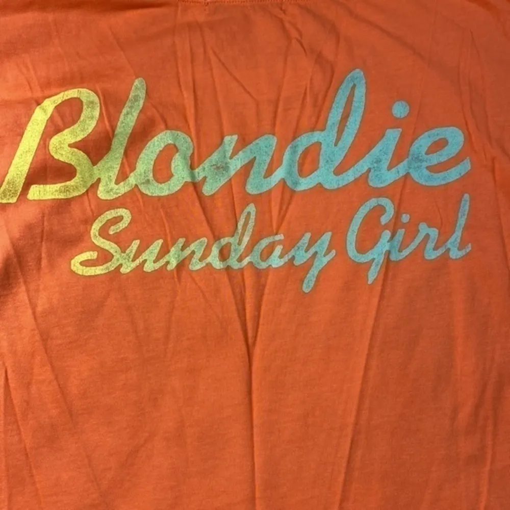 Daydreamer Blondie Sunday Girl Orange Muscle Graphic 3X NWOT - Image 12
