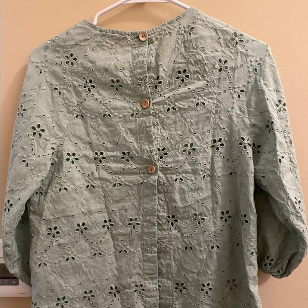 Zara Embroidered Eyelet Blouse  Mint Green 3/4 Sleeves Floral Cutout XS - Image 7
