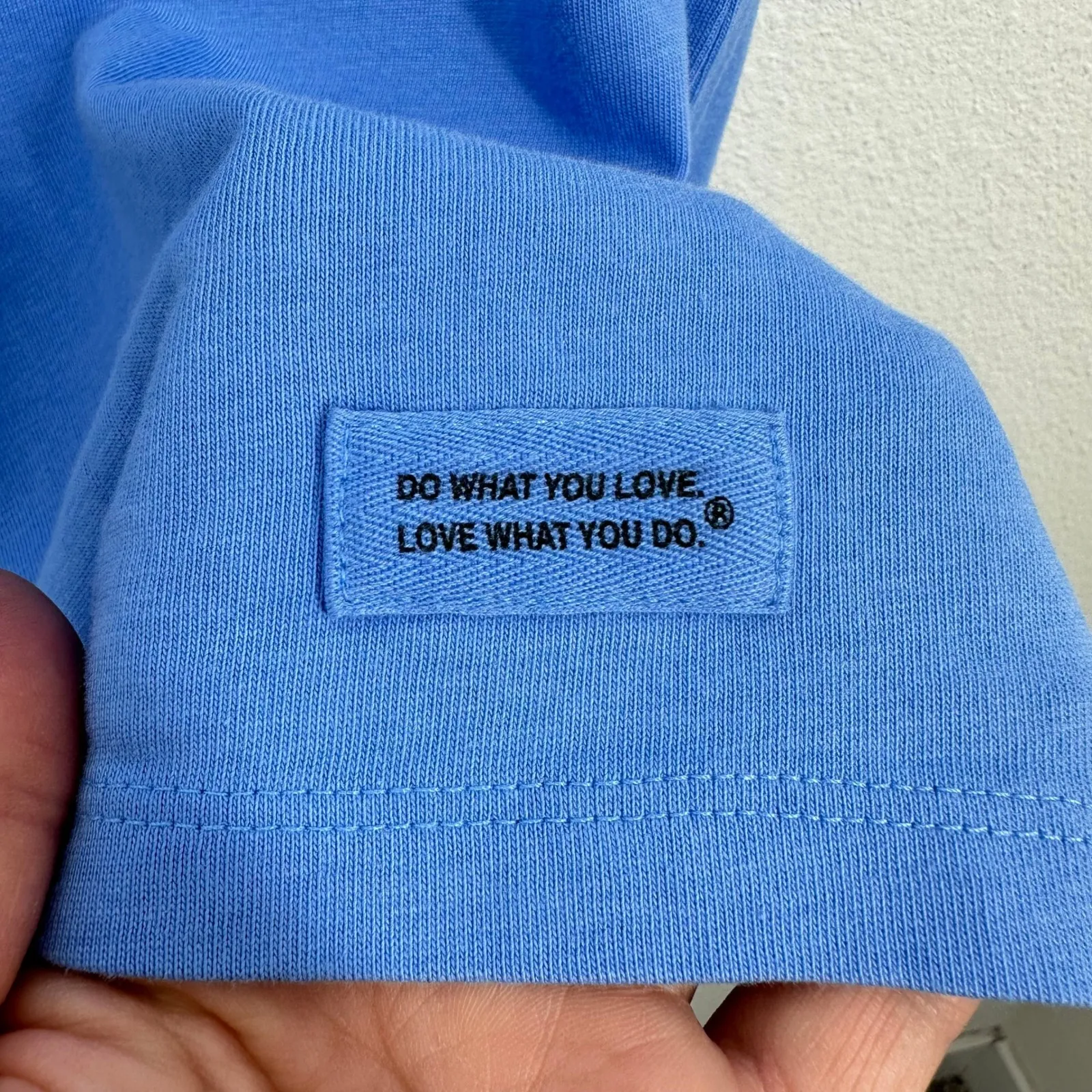 Life is Good Mom Crusher Tee Shirt V-Neck Ladybug Heart Mother's Day Ladybug NWT - Image 5