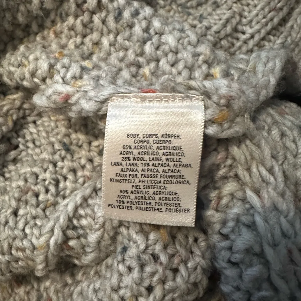 Anthropologie Angel North Fur Sweater Cardigan Vest Size XS - Image 6