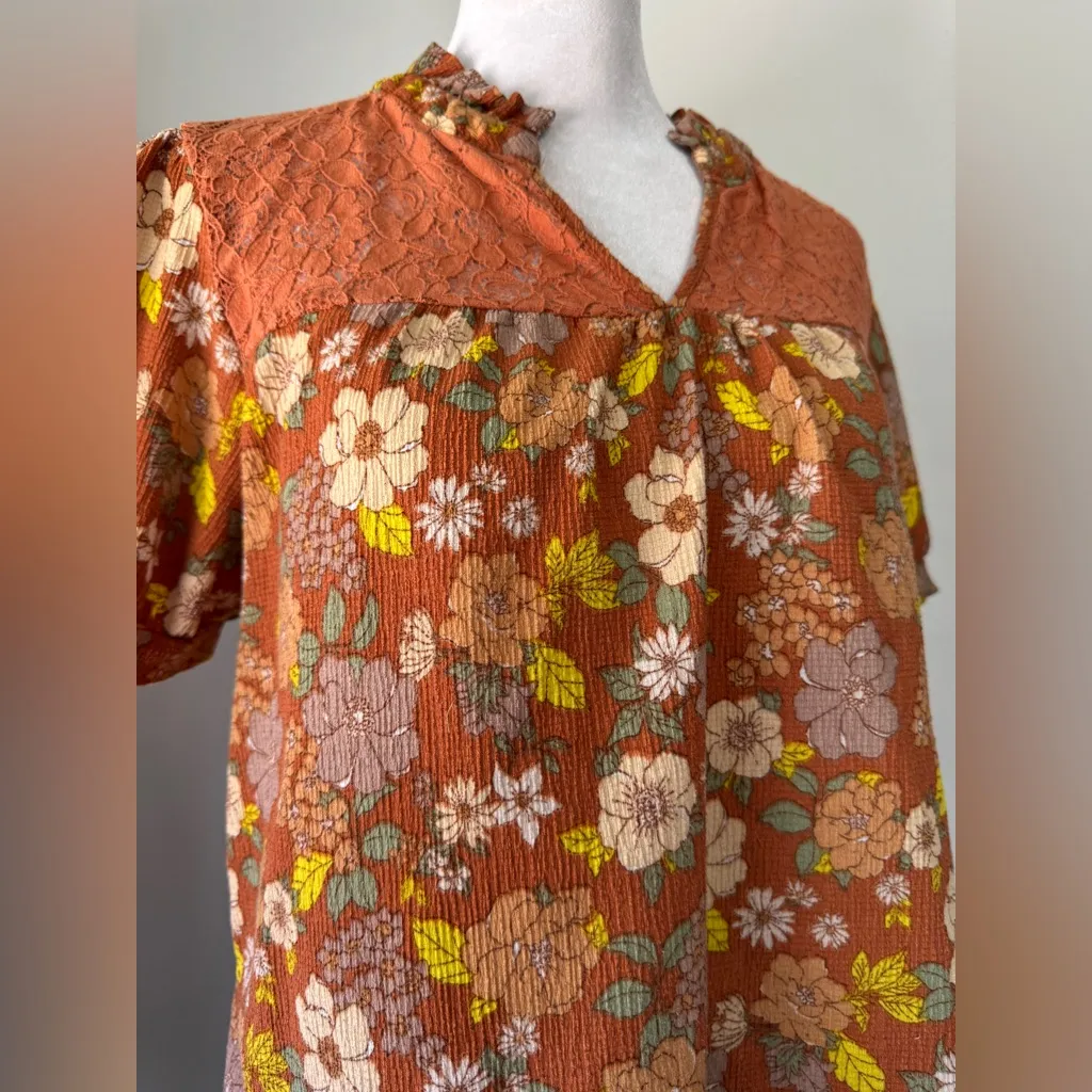 Faith and Joy Orange Floral Print Short Sleeve Blouse - Image 4