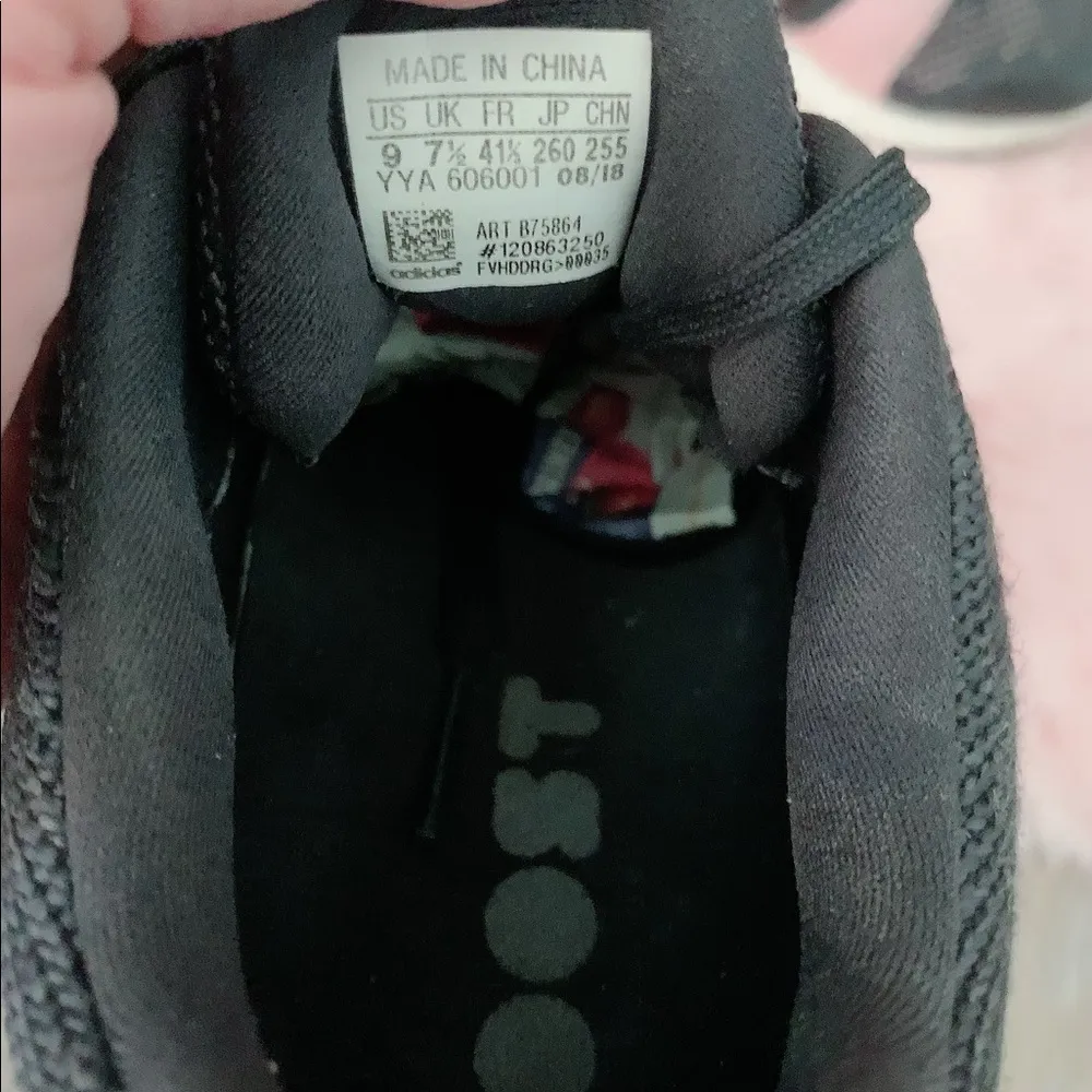 Adidas  ultra boost womens size 9 - Image 8
