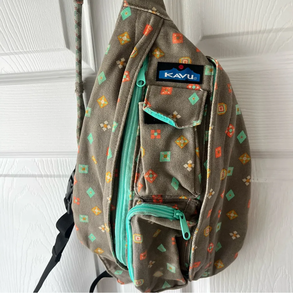 KAVU  Blossom Rope Bag Flowers Floral Backpack Sling - Image 3