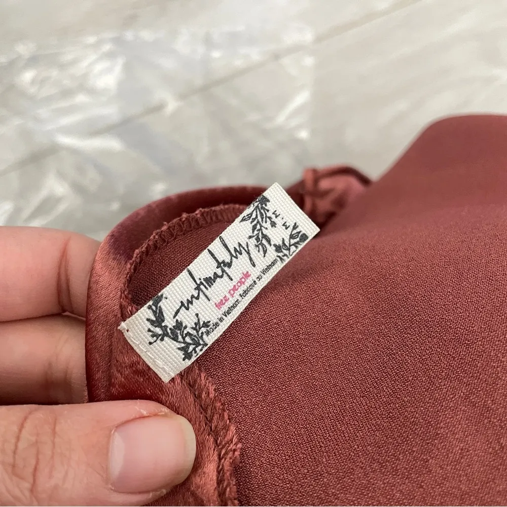 Free People Tank Top l'amour cami womens Pink medium satin going out party chic - Image 3