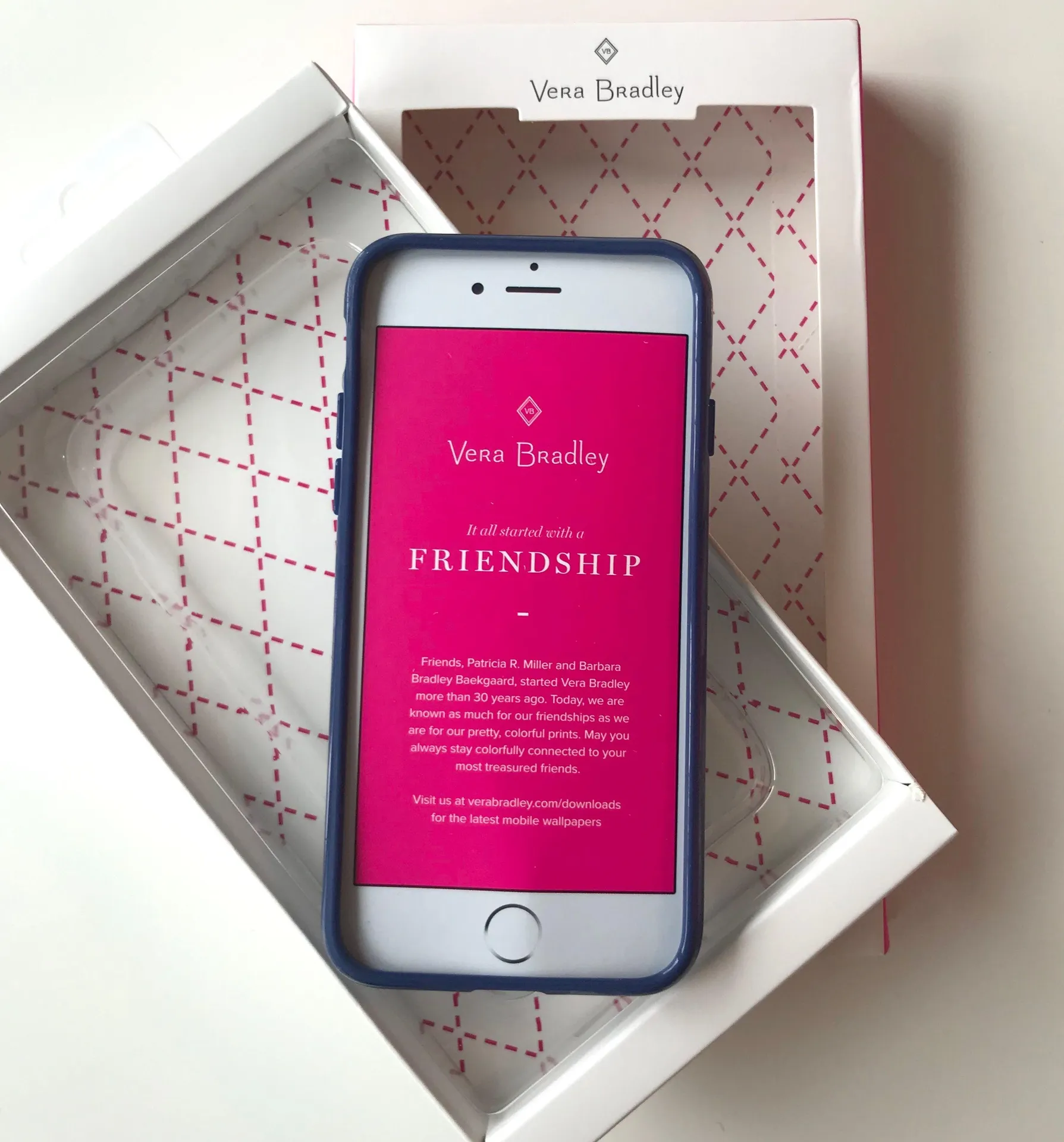 Frame Case for iPhone 7/8/SE (2020) - Image 4