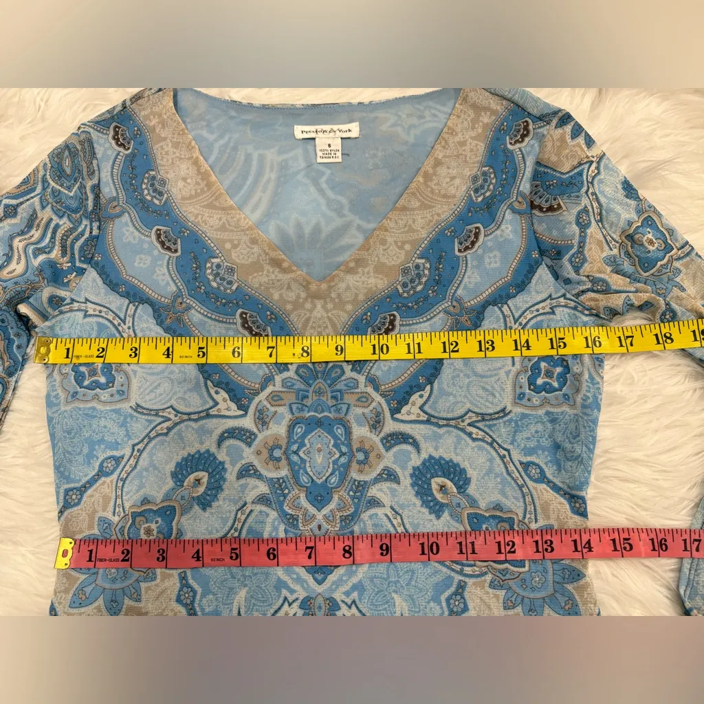 Preston & York Y2K Light Blue and Cream Paisley Blouse Size S - Image 3