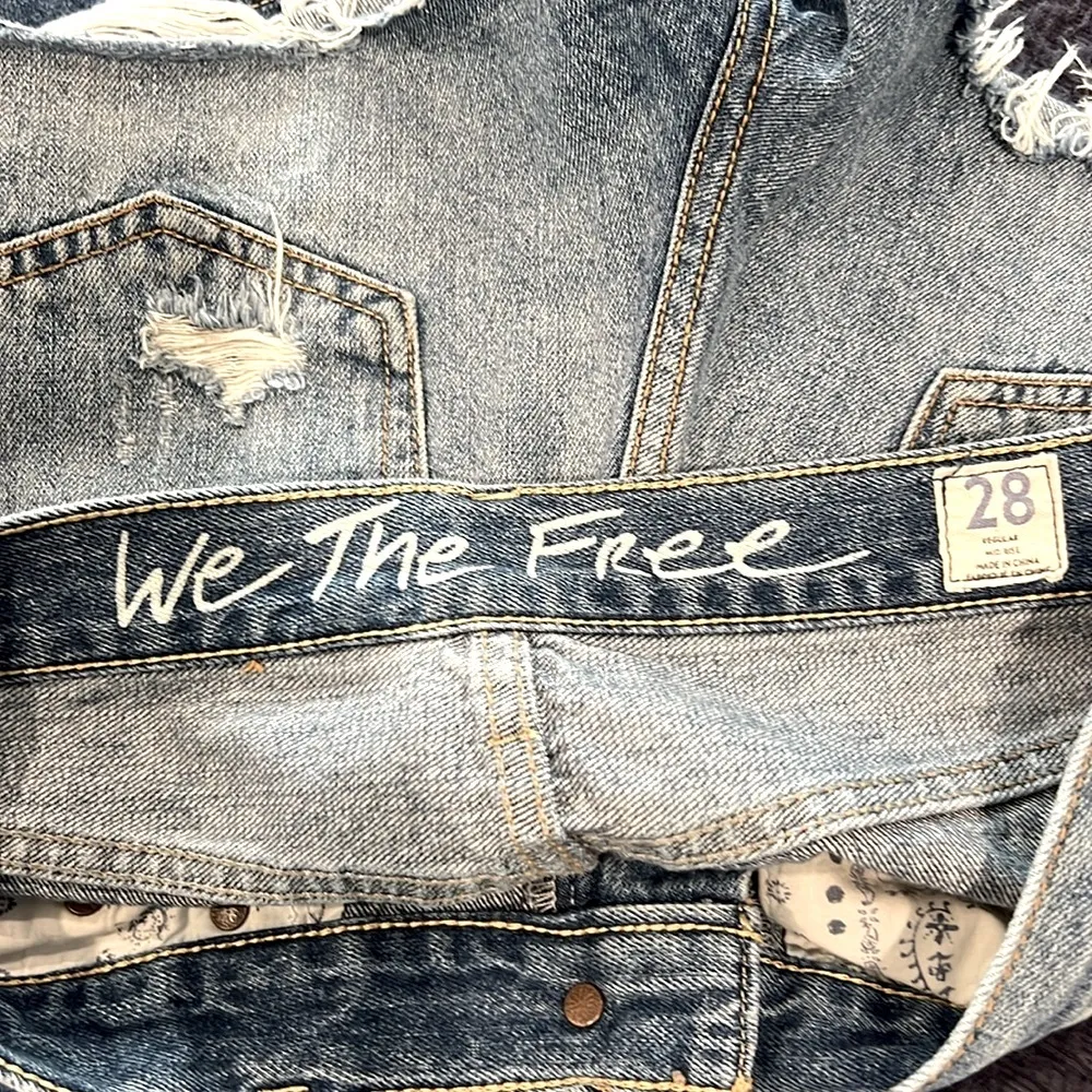 We the Free Denim Shorts Free People Jean Shorts Button Fly Size 28 Mid Rise - Image 5