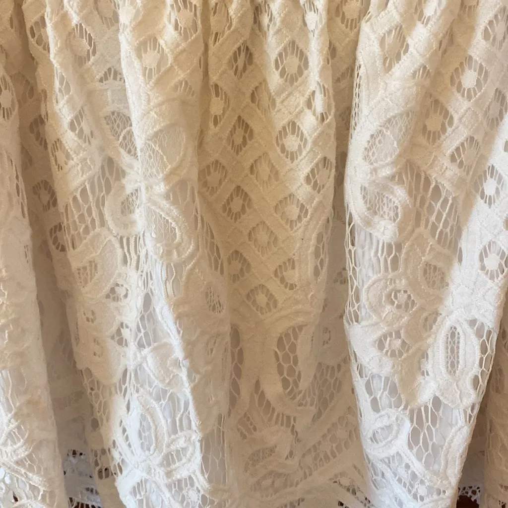 EUC Express White Off the Shoulder Lace Top, Size Extra Small - Image 3