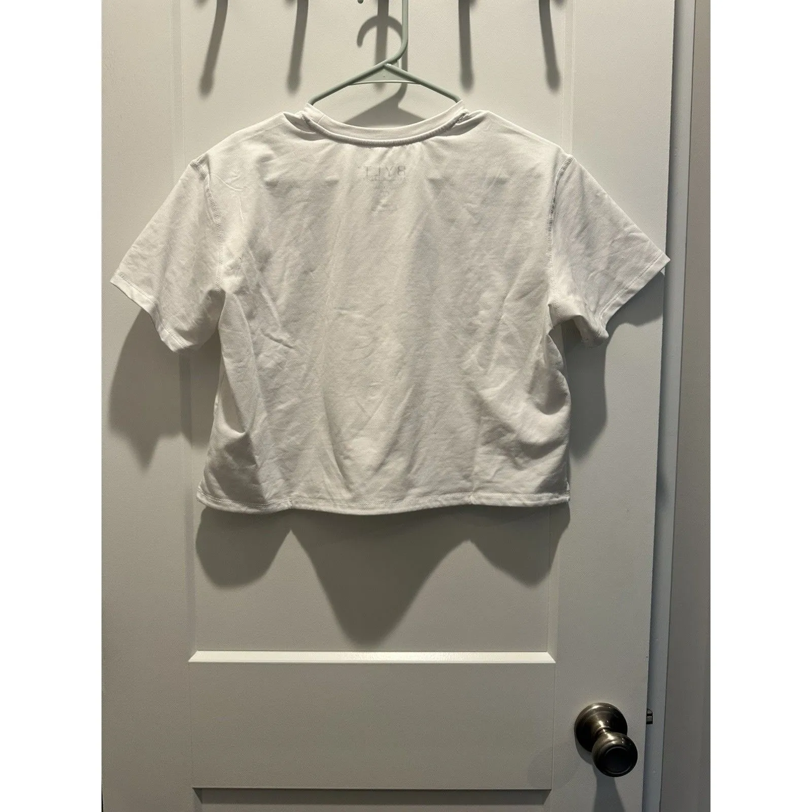 BYLT Premium Essential Cropped Crew SS T - Image 6