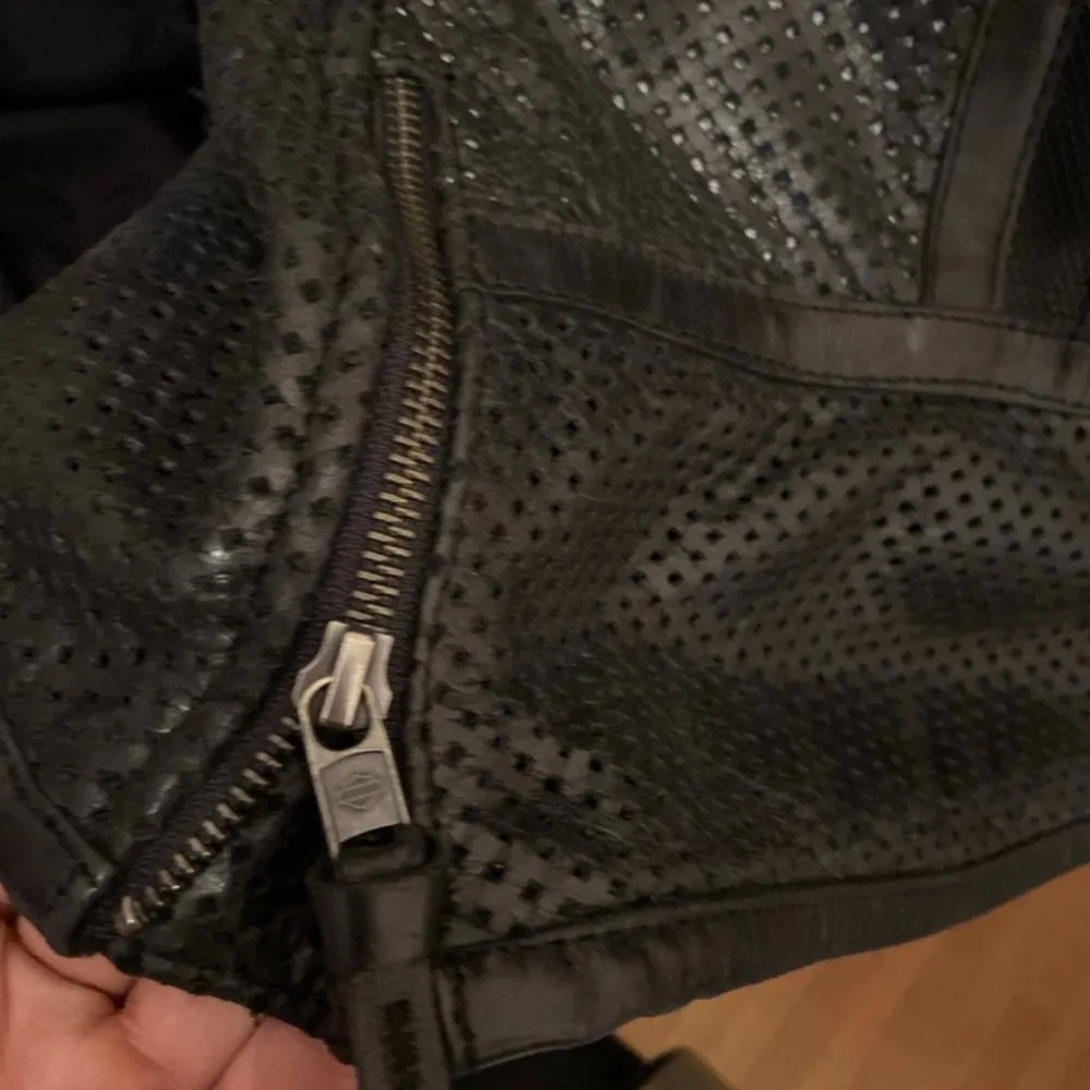 Harley Mesh Cool Jacket size Sm - Image 9