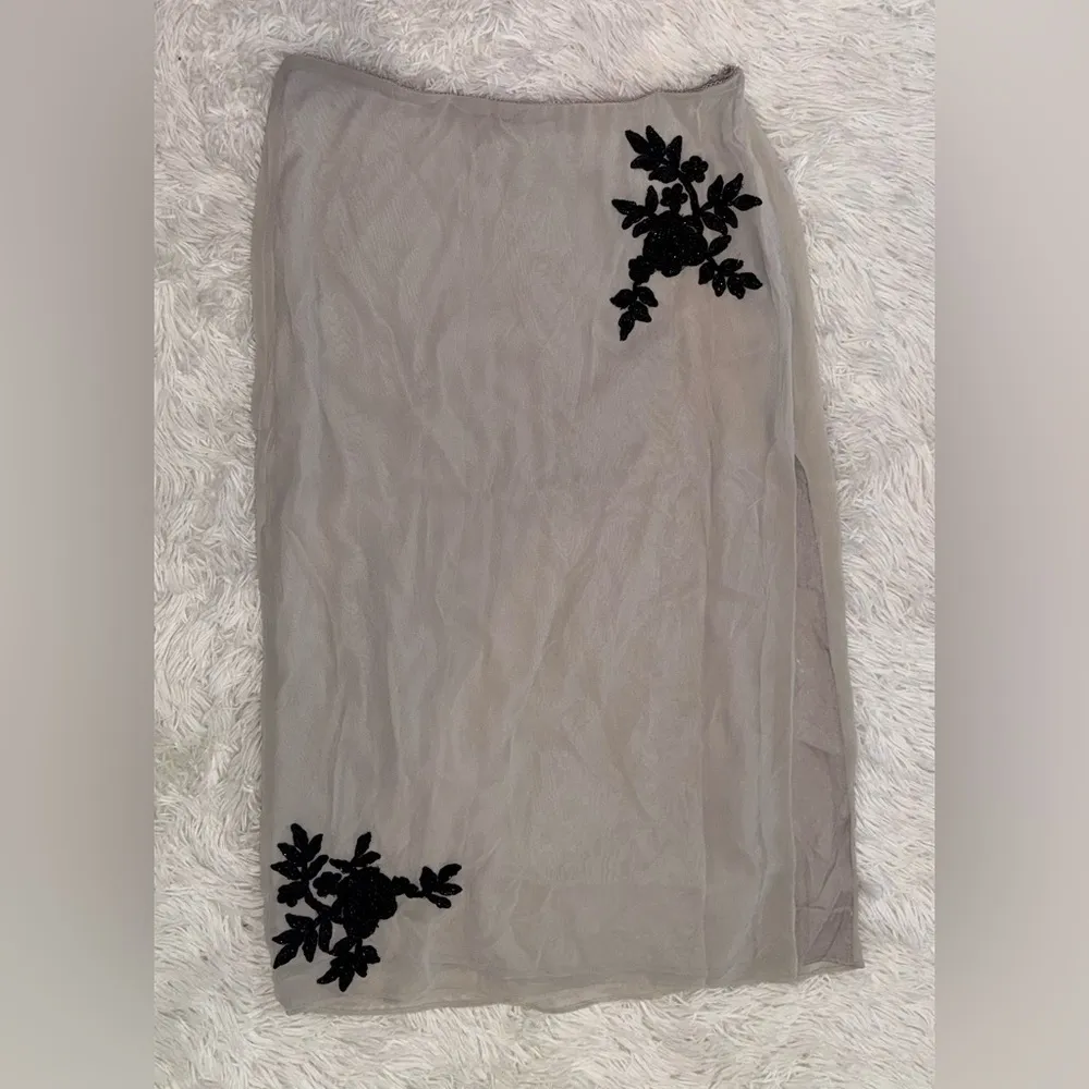 HOUSE OF CB 'Amal' Champagne Beaded Midi Skirt NWOT - Image 3