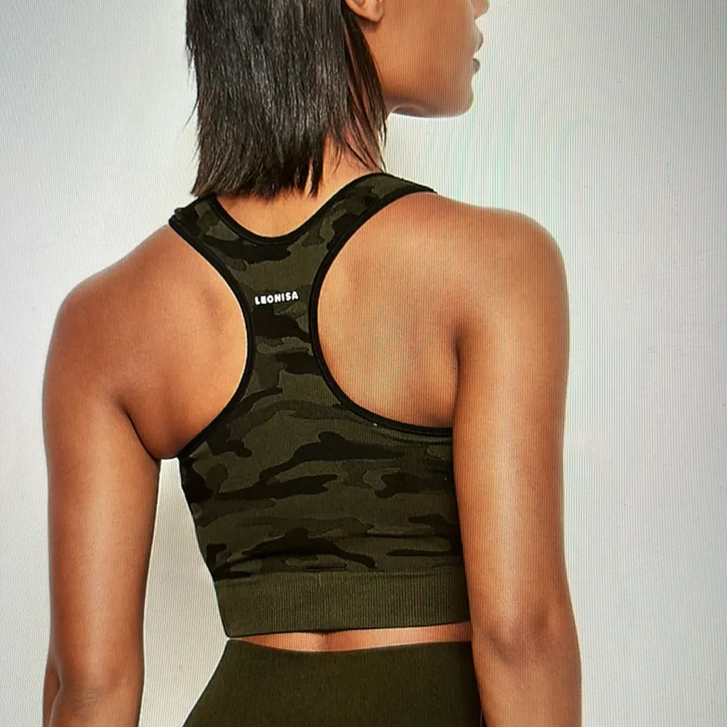 Leonisa Shapewear Comfy Compression Seamless Reversible Sports Bra Black - Image 4