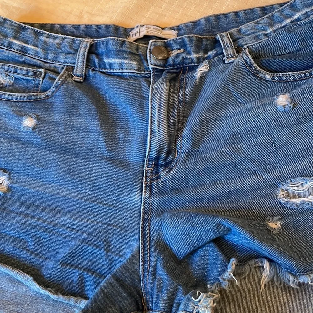 Free People size 31 - Image 2