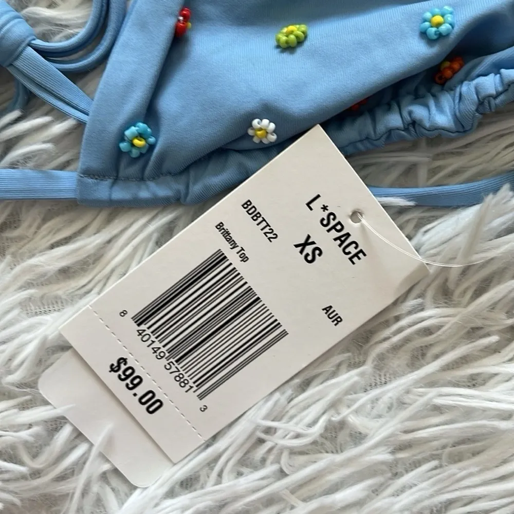 L*space Women’s Brittany top in sky blue with embroidery size XS - Image 3