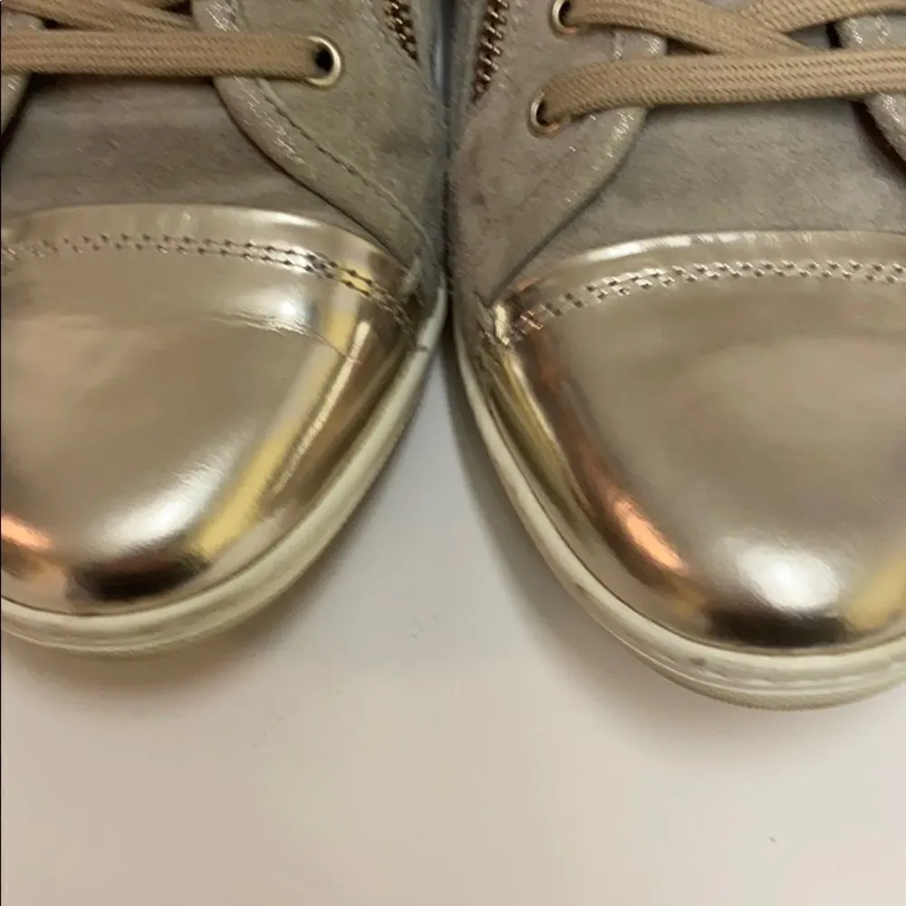 AGL, Metallic Cap Toe Zip Sneaker size 8/38 A17 Gray - Image 4