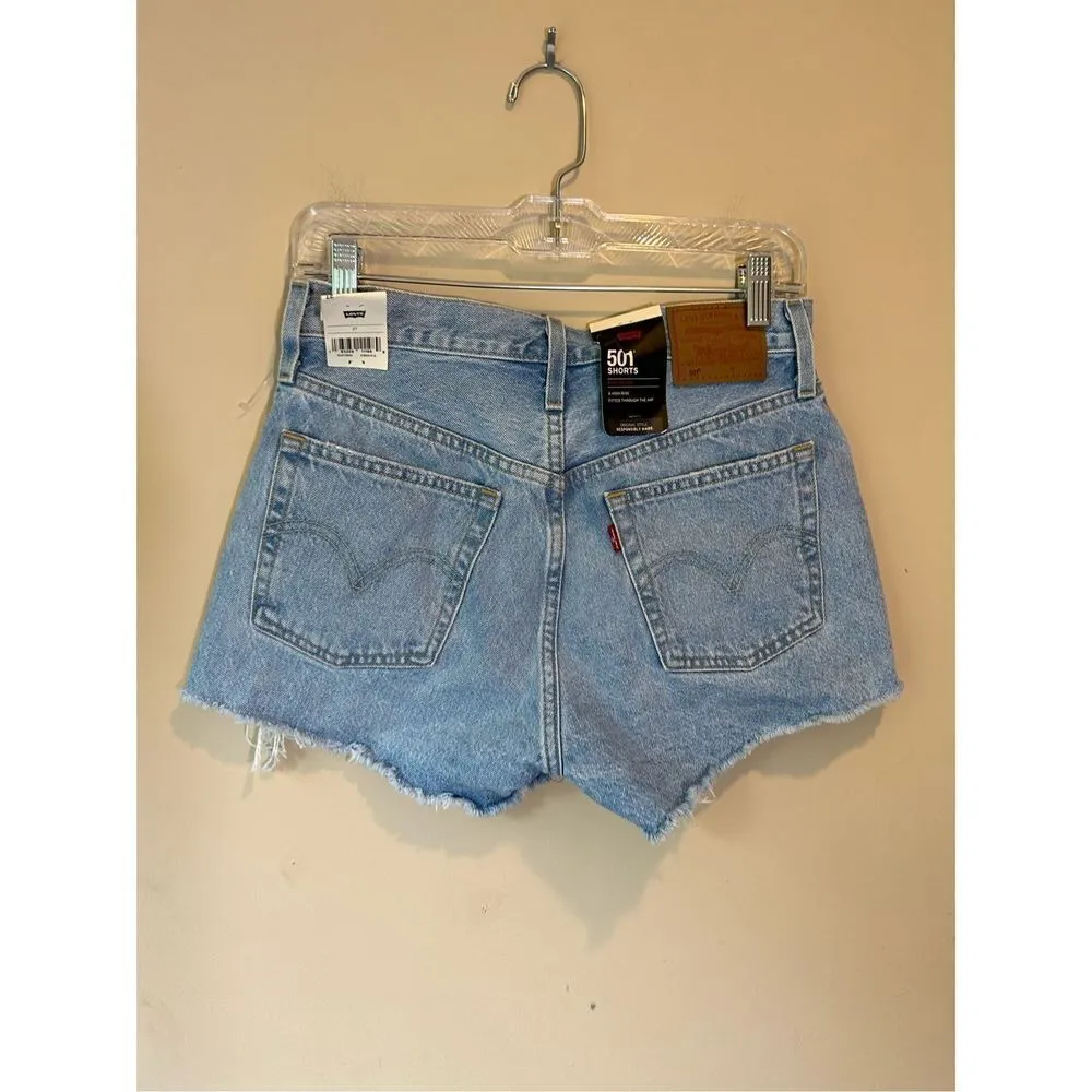 NWT Levi’s 501 shorts - Image 2