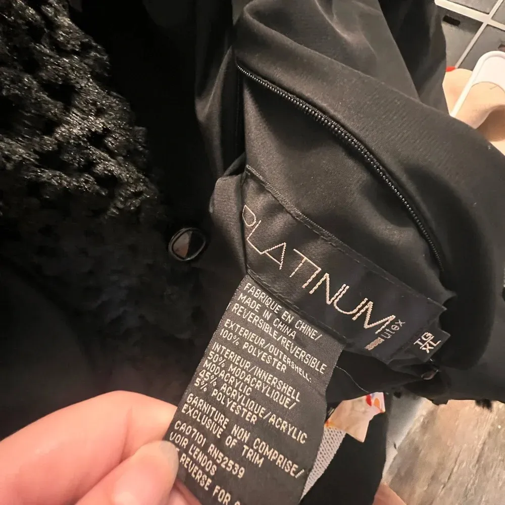 WILL NOT TAKE LESS Women’s Platinum Ute’s Reversible Jacket Black Size XL - Image 11