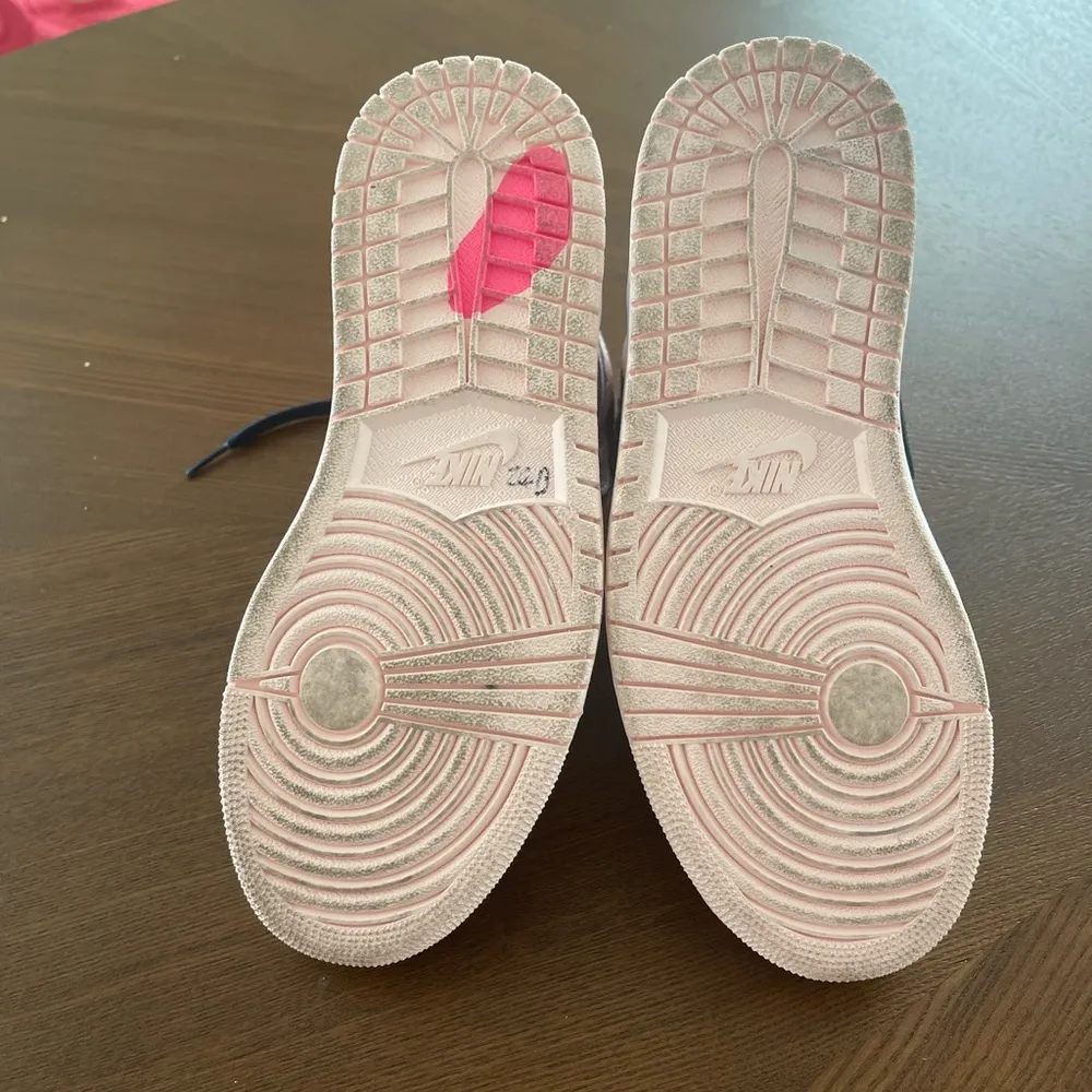 Nike Air Jordan 1 Retro High OG SE Women’s Bubble Gum' 2021 Size 7.5 - Image 5