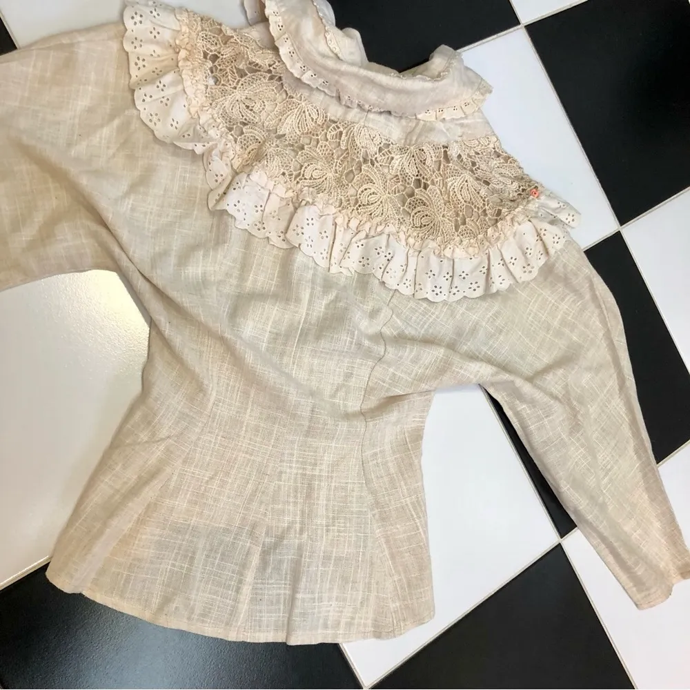 Vintage Maick Harold French Tiered Linen Ruffle Button Down Shirt Rosettes XS - Image 8