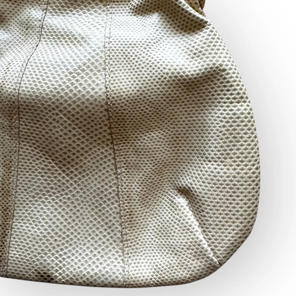 RARE OOAK American Vintage Ruth Saltz Embossed Cream Leather Crossbody Purse - Image 2