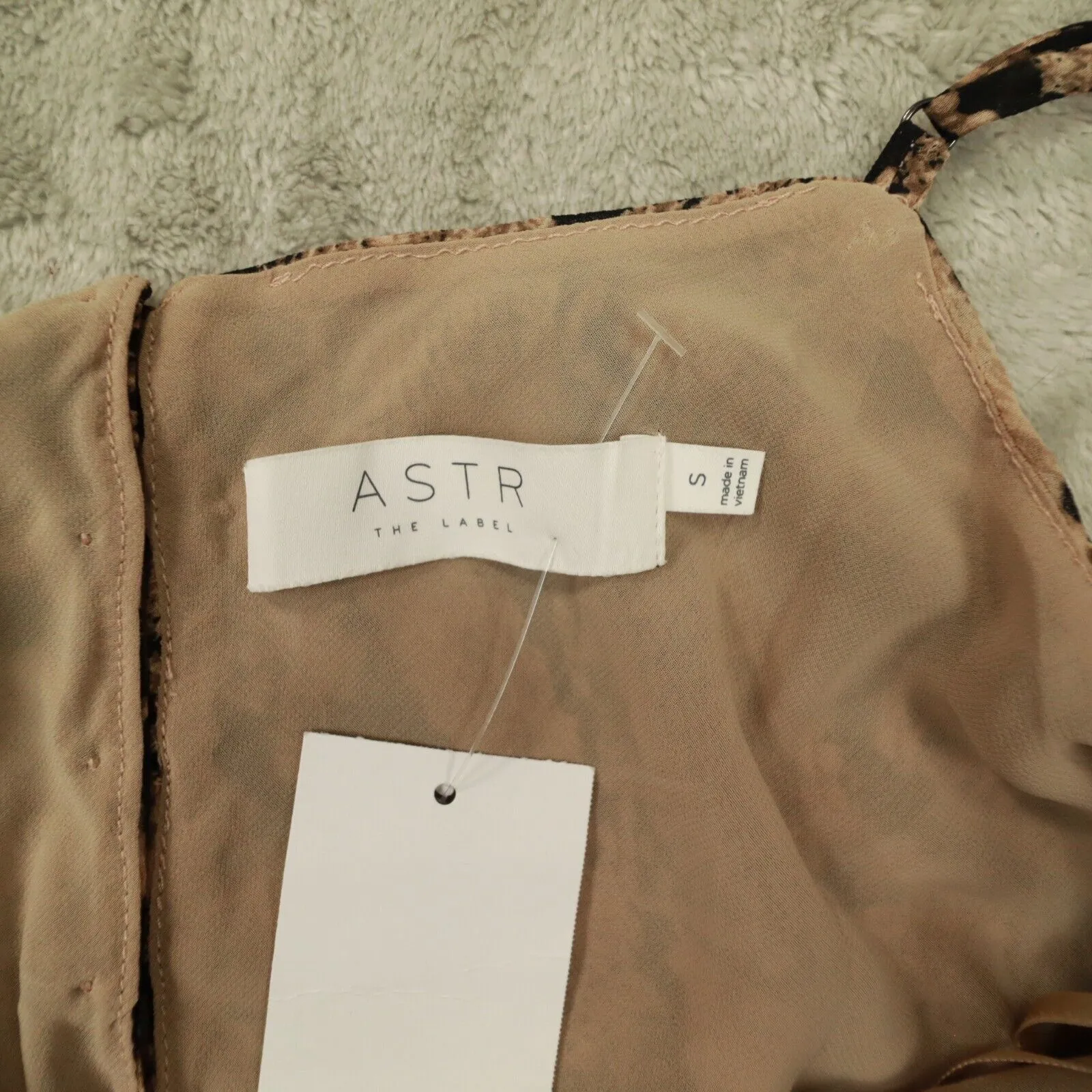 ASTR THE LABEL Darla Cowl Neck Snake Print Cami Tank Top Brown‎ Tan Size S - Image 2