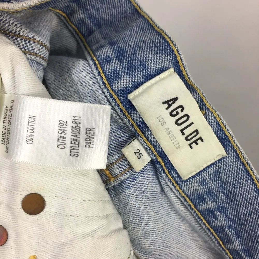 AGOLDE Parker Shorts Size 25 - Image 2