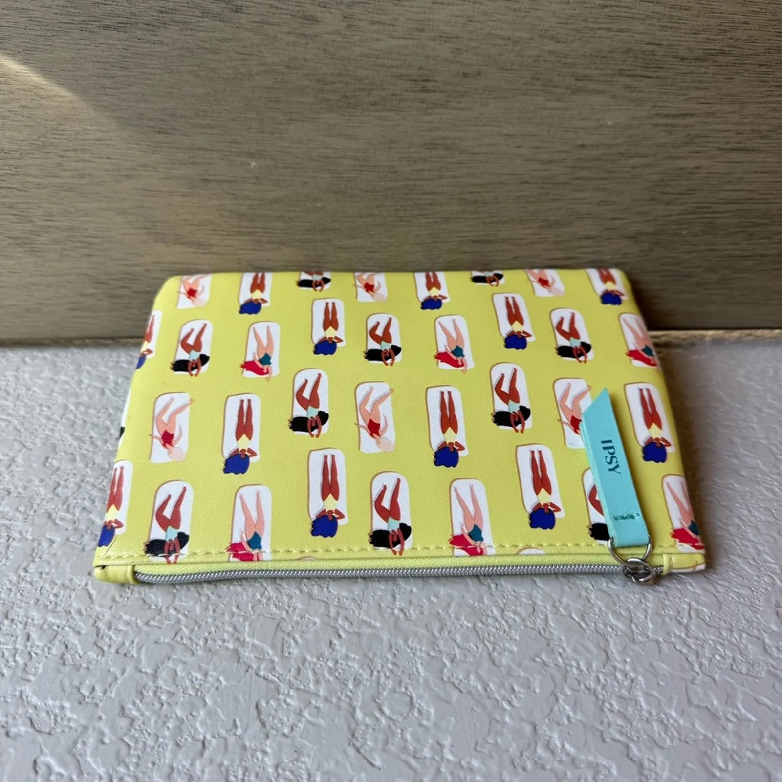 NWOT Ipsy June 2020 Glam‎ Bag Green - Image 2