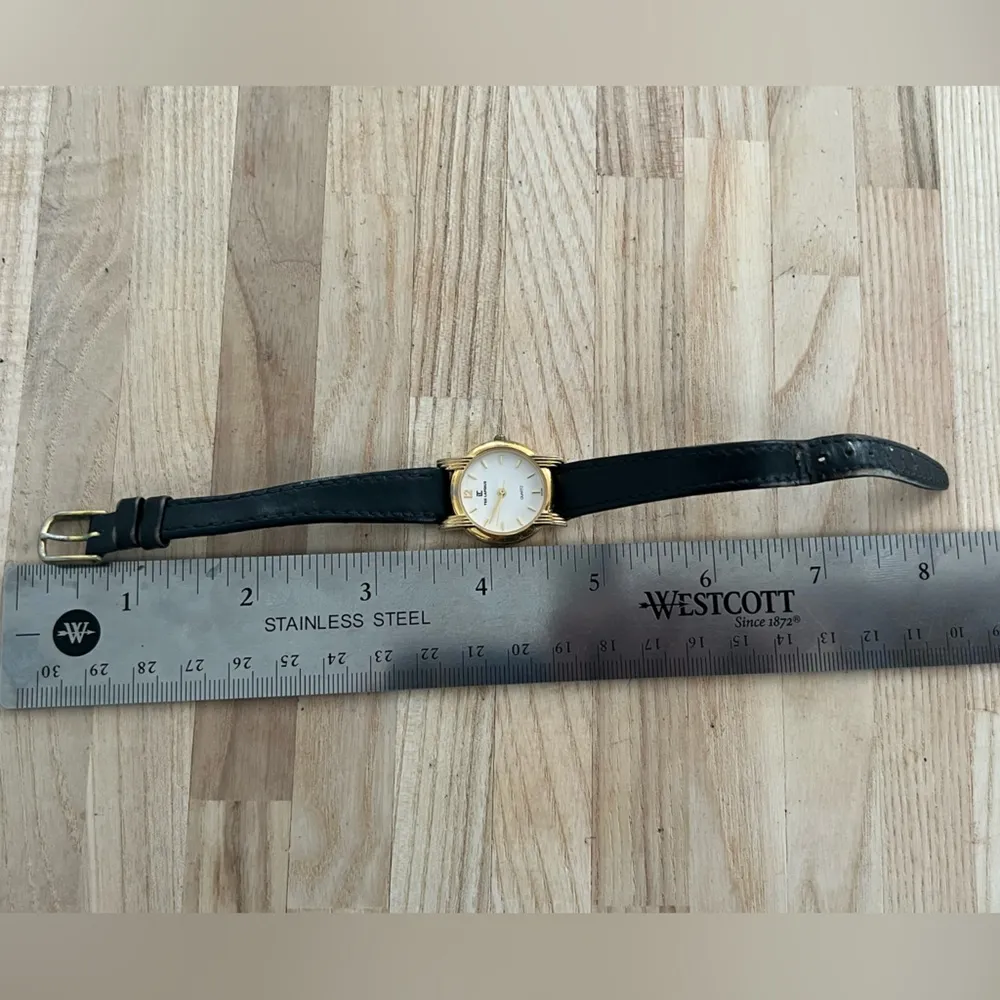 Ted Lapidus Ladies Watch Vintage Black Leather Strap Gold Tone Case White Dial - Image 9